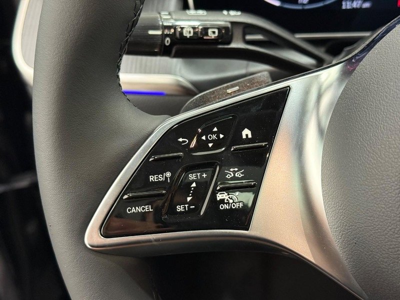 New 2025 Mercedes-Benz GLC 350e 4MATIC image 11