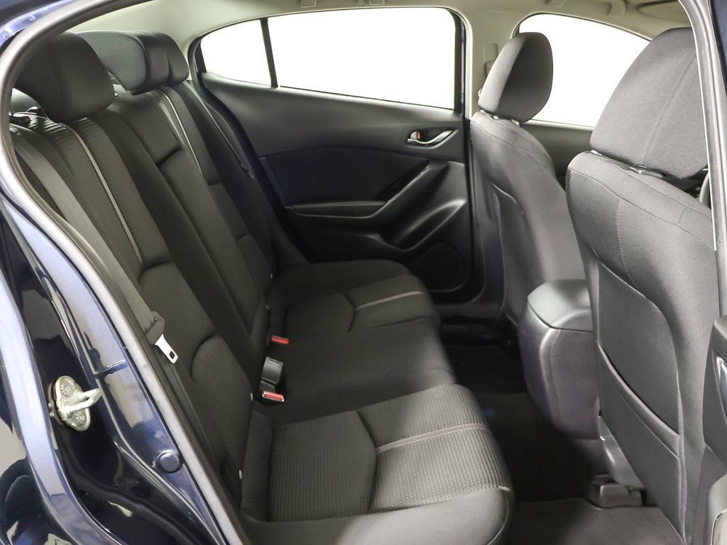 Used 2018 MAZDA MAZDA3 Sport w/ Preferred Equipment Package FWD image 30