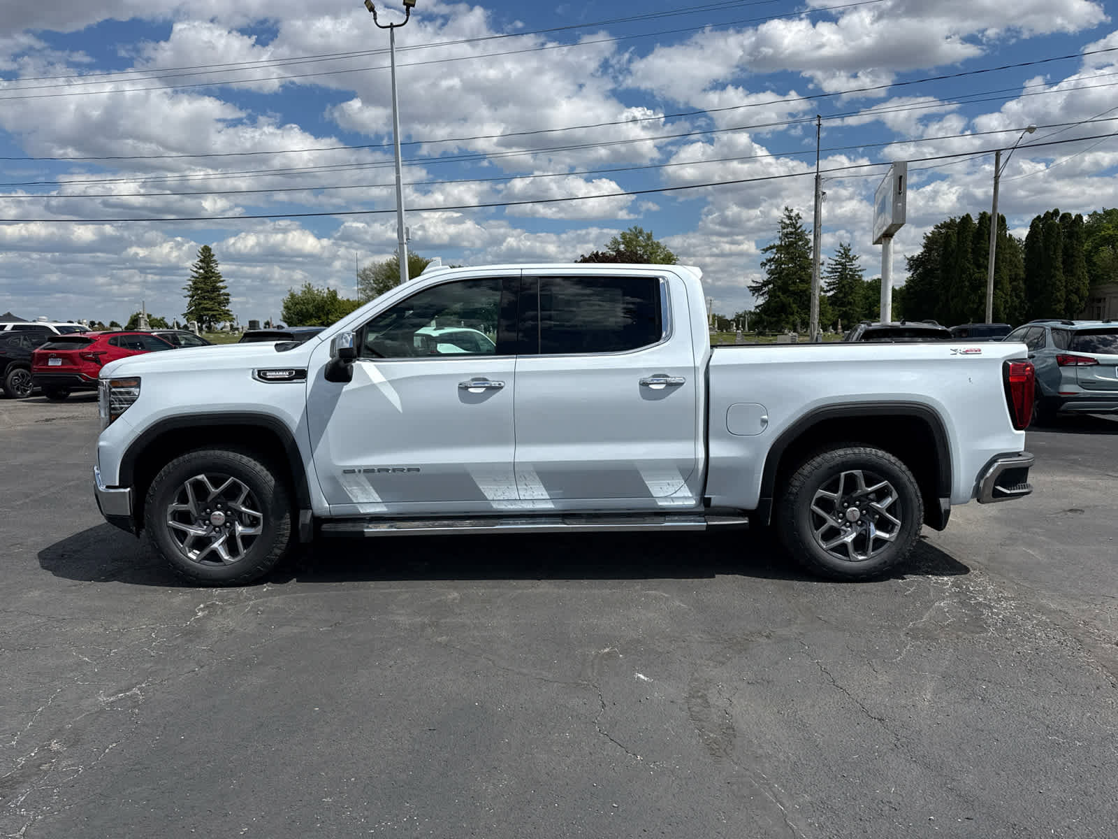 New 2026 GMC Sierra 1500 SLT w/ SLT Premium Plus Package AWD/4WD image 2