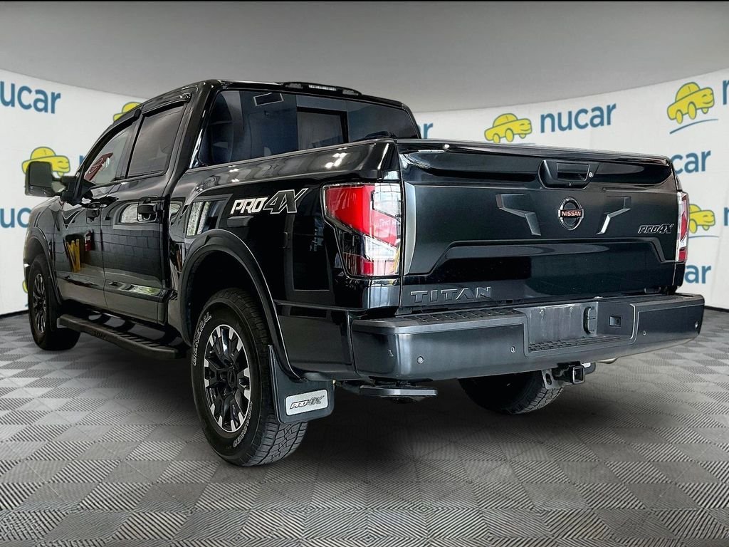 Used 2021 Nissan Titan PRO-4X w/ Pro-4x Convenience Package image 4