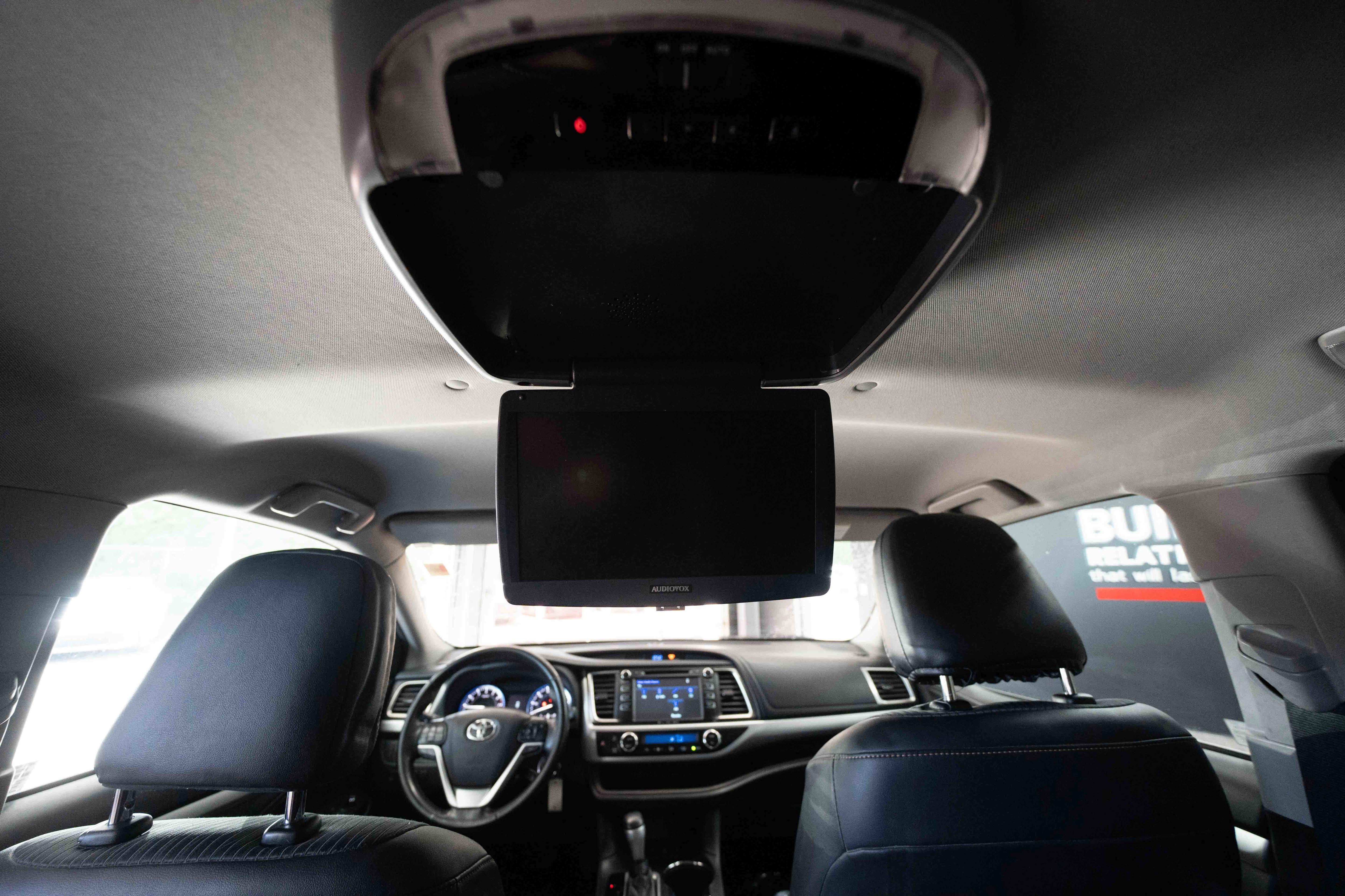 Used 2016 Toyota Highlander Plus AWD/4WD image 23