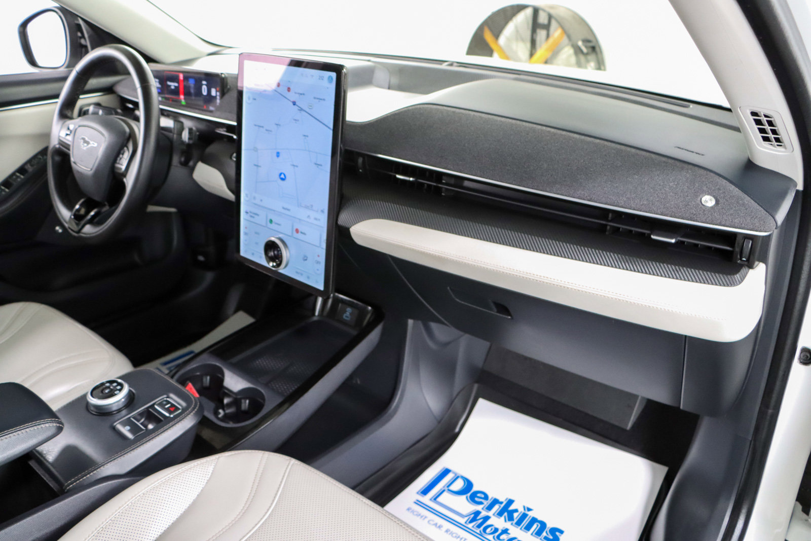 Used 2023 Ford Mustang Mach-E Premium image 26