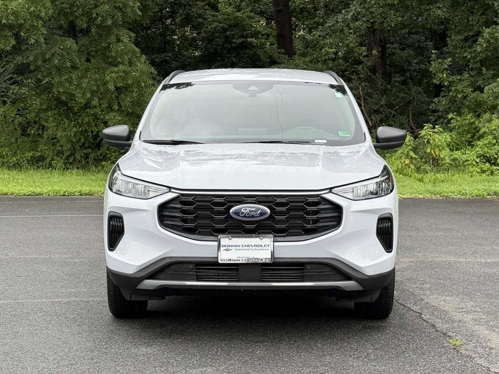 Used 2025 Ford Escape ST-Line AWD/4WD image 25