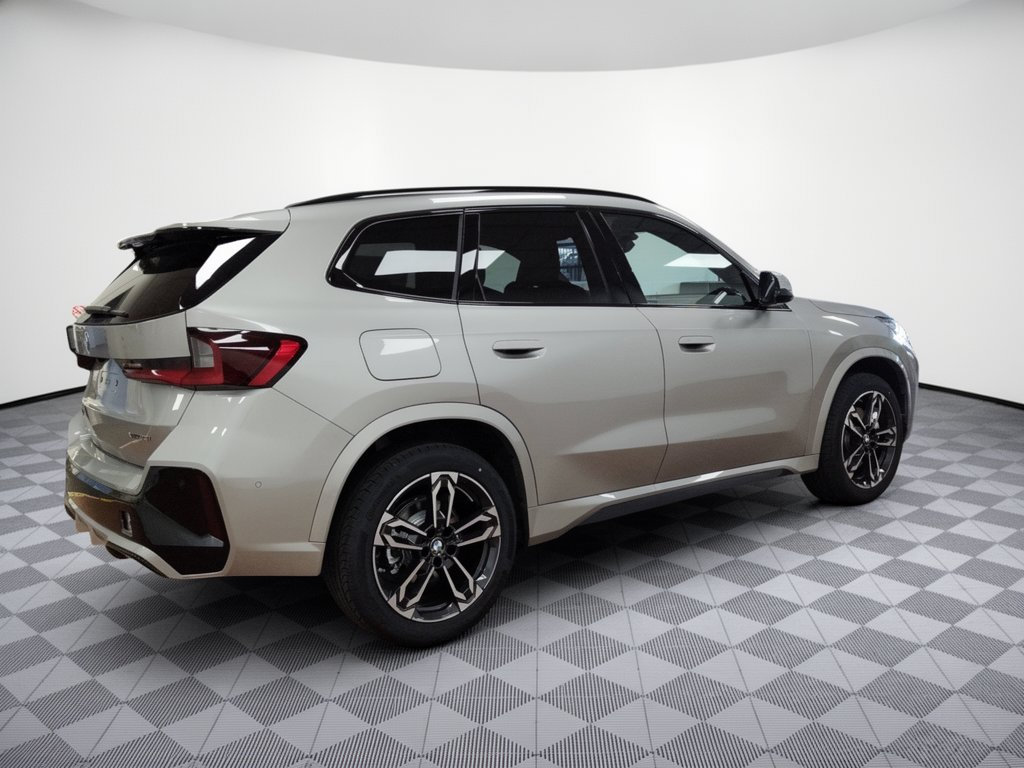 Used 2026 BMW X1 xDrive28i w/ Technology Package AWD/4WD image 9
