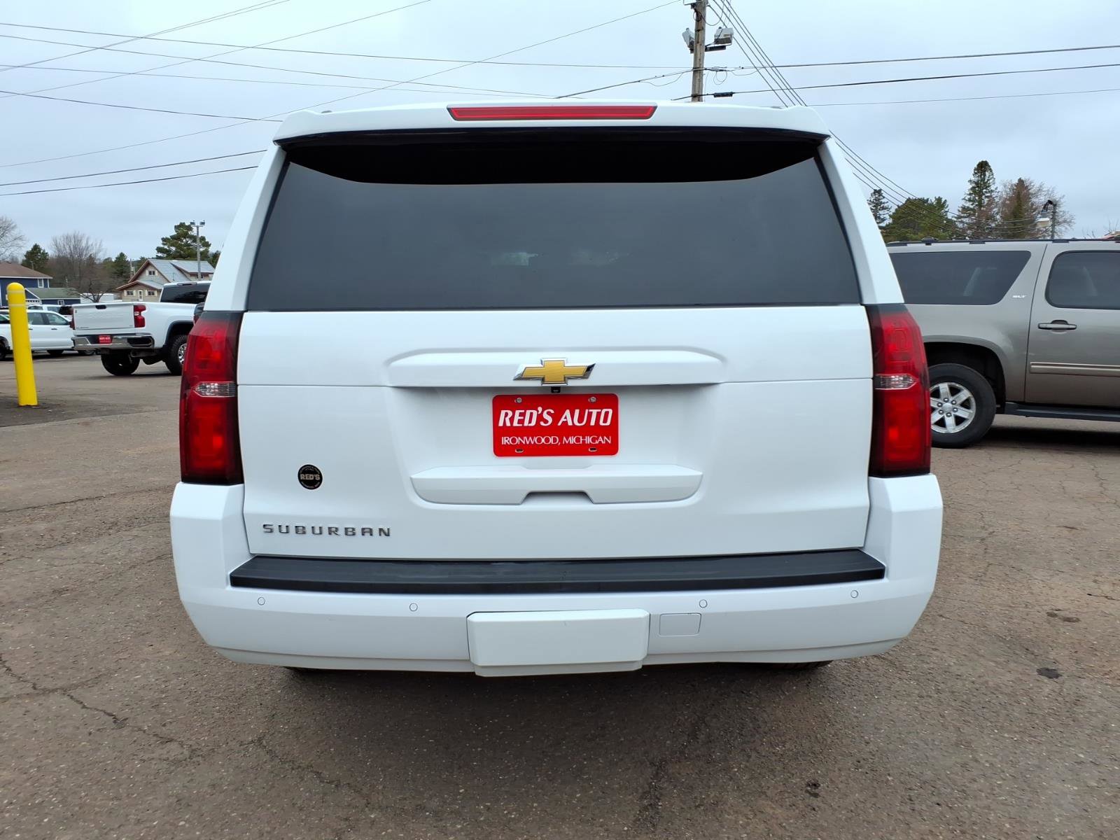 Used 2018 Chevrolet Suburban LT AWD/4WD image 5