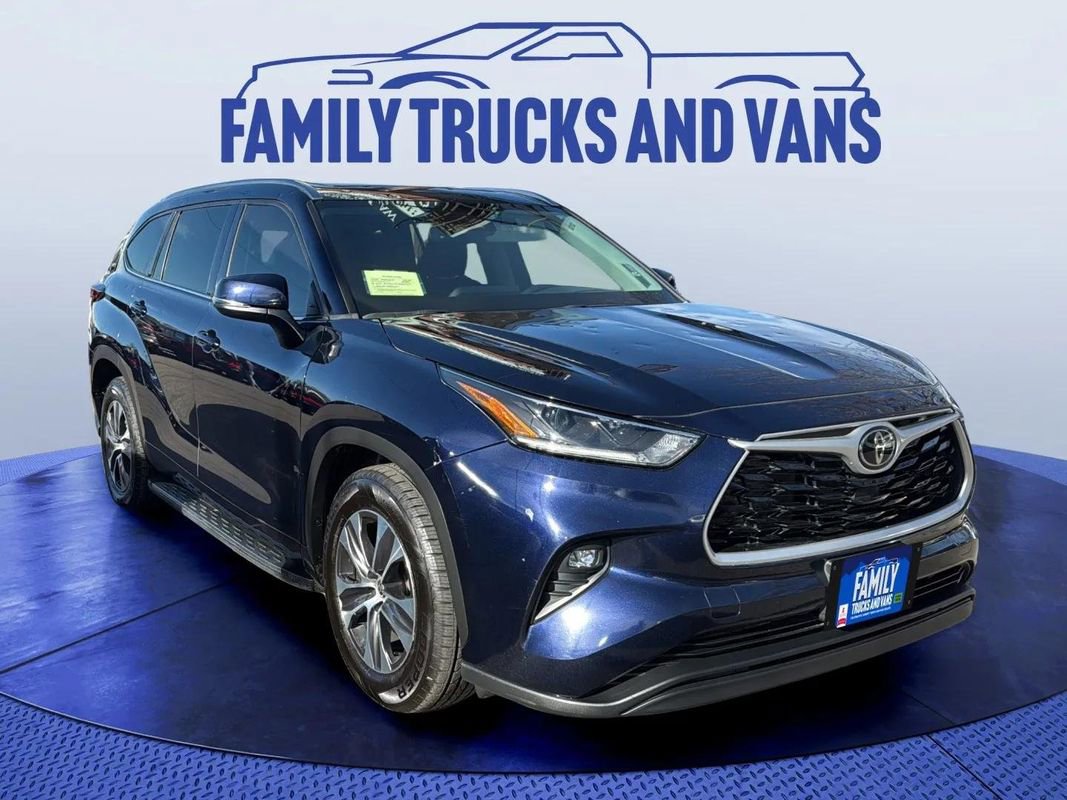 Used 2021 Toyota Highlander XLE image 7