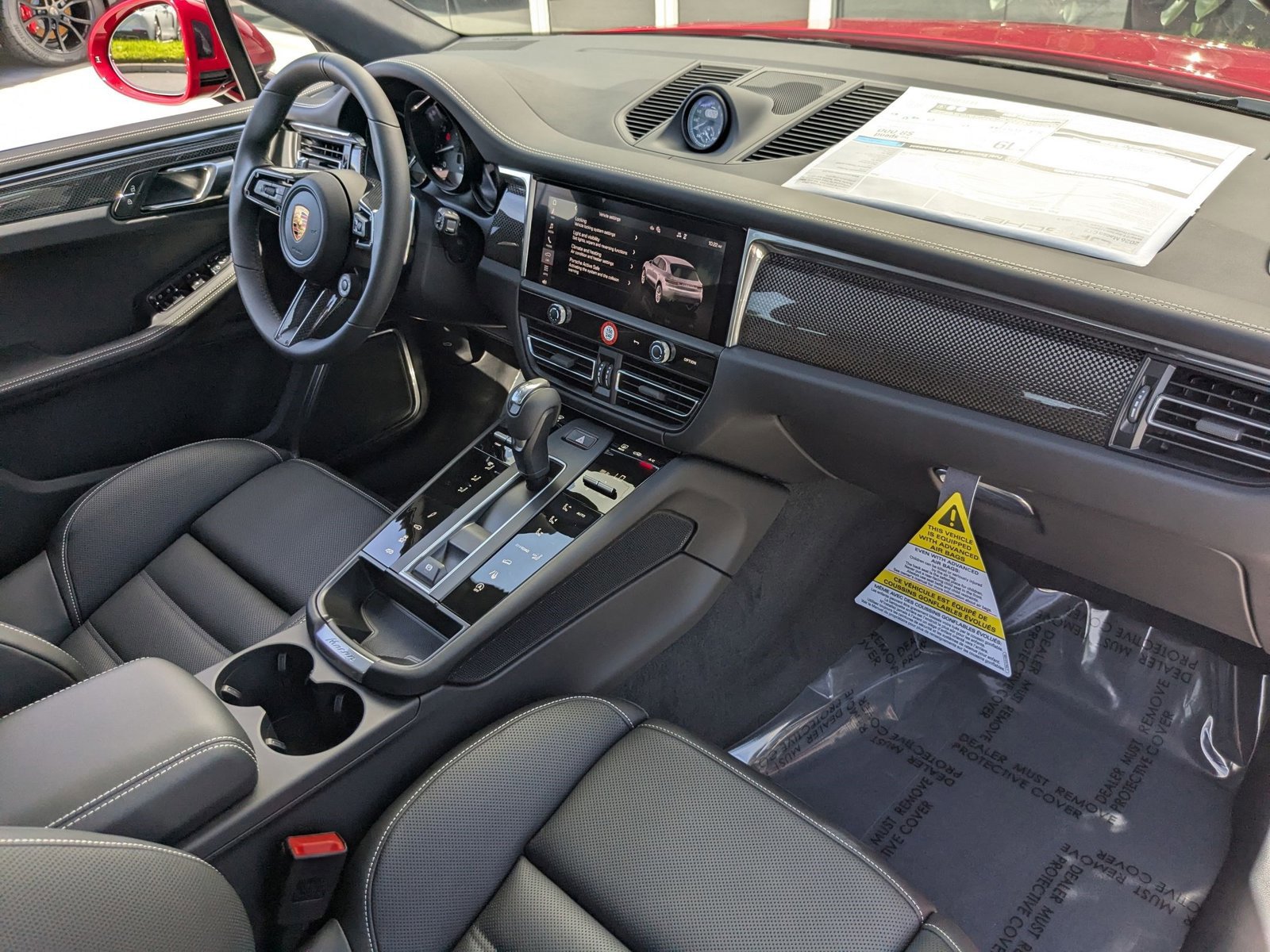 New 2026 Porsche Macan GTS image 27