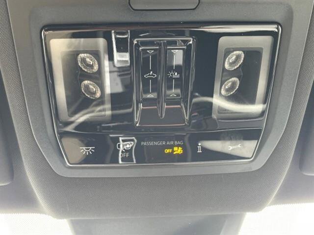 New 2025 Volkswagen Atlas Cross Sport SEL Premium R-Line image 28