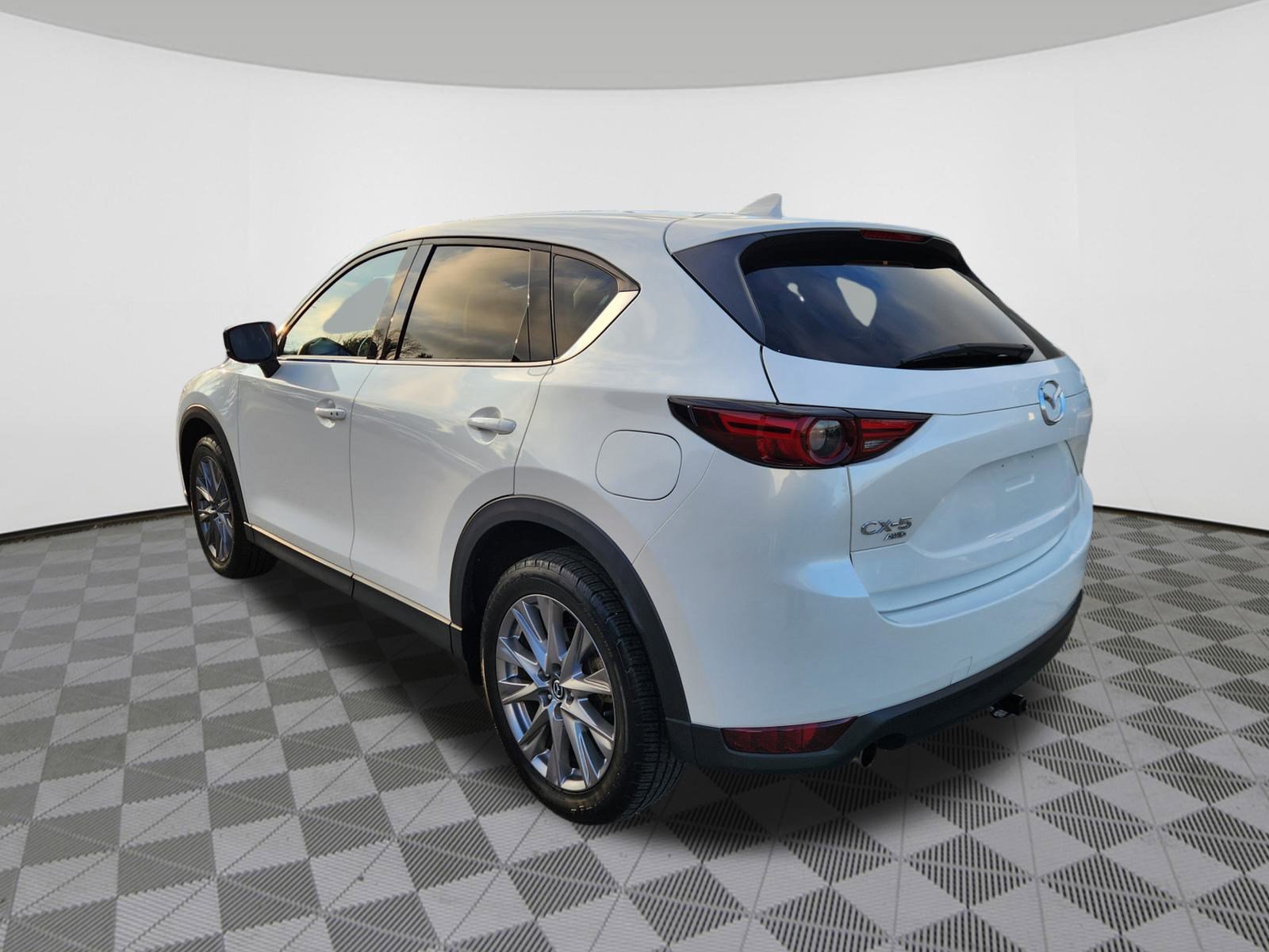 Certified 2021 MAZDA CX-5 Grand Touring Reserve image 3