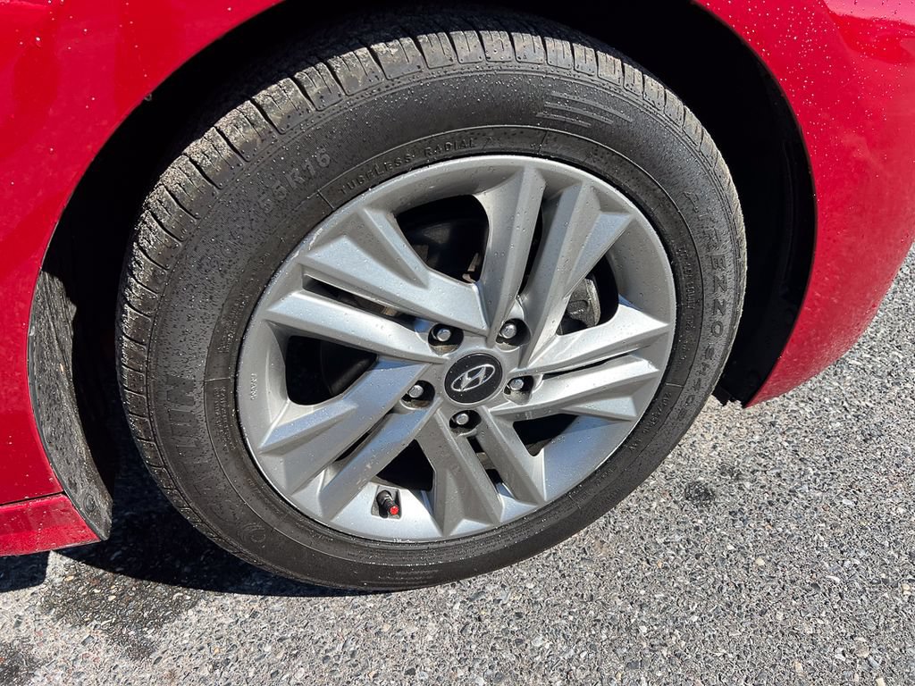 Used 2020 Hyundai Elantra SEL w/ Convenience Package (C2) FWD image 7