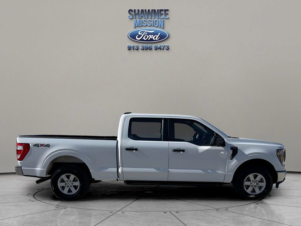 Used 2023 Ford F150 XL w/ Trailer Tow Package image 4