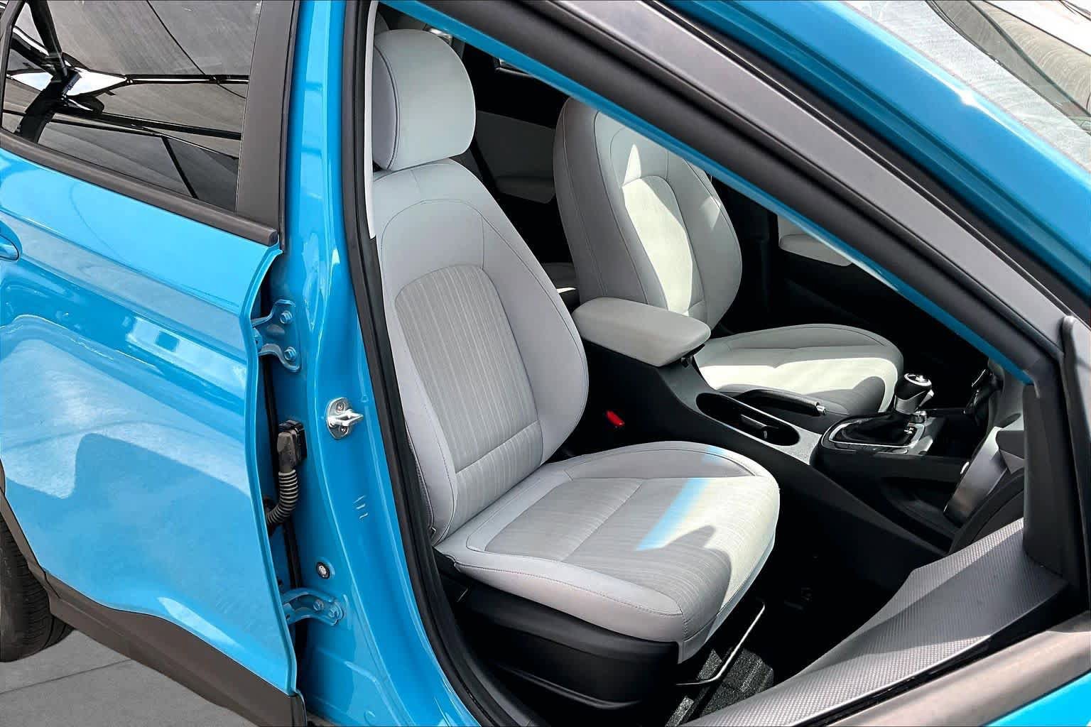 Used 2022 Hyundai Kona SEL w/ Convenience Package FWD image 9