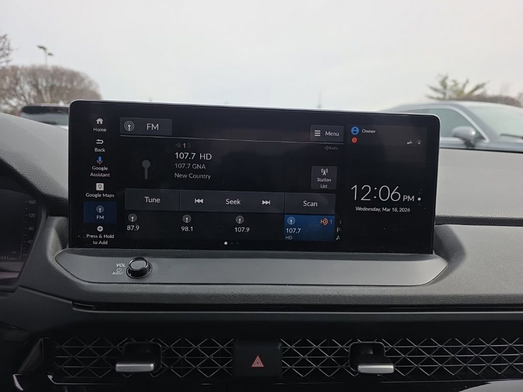 Used 2023 Honda Accord Touring image 19