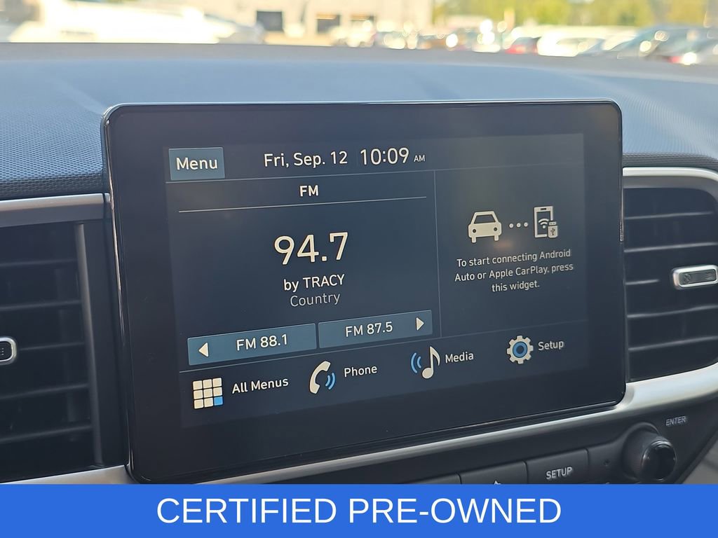 Used 2025 Hyundai Venue SEL FWD image 22