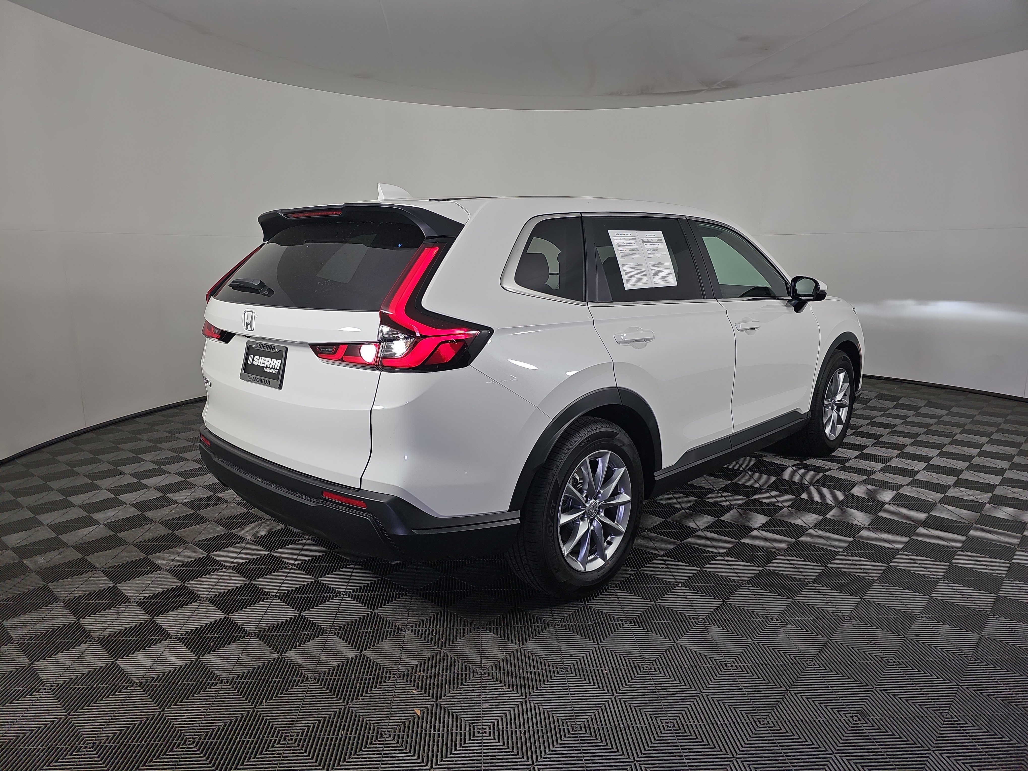 Used 2026 Honda CR-V EX image 4