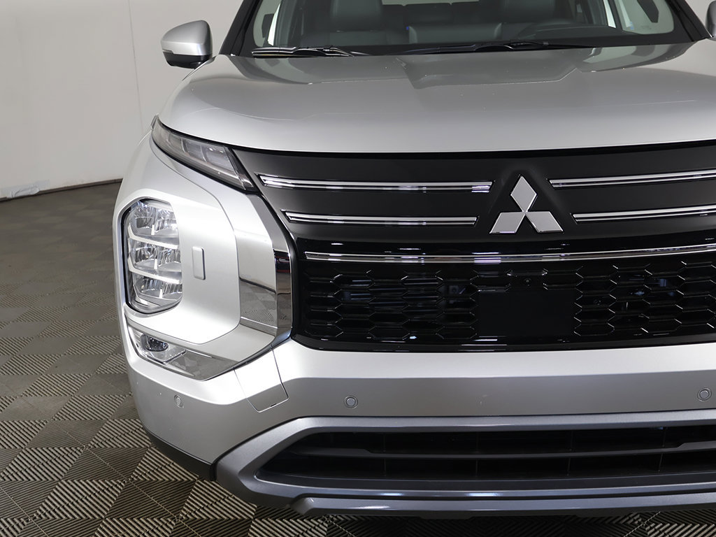 New 2026 Mitsubishi Outlander SE AWD/4WD image 15