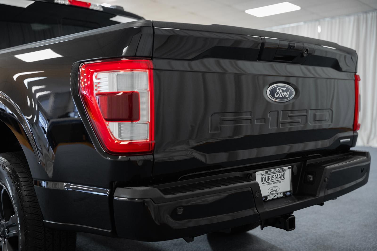 Certified 2023 Ford F150 Lariat w/ Equipment Group 502A High AWD/4WD image 6