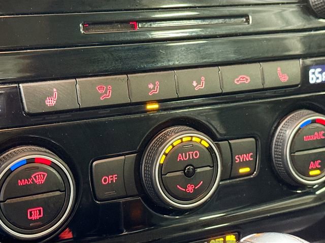 Used 2021 Volkswagen Passat 2.0T SE image 21