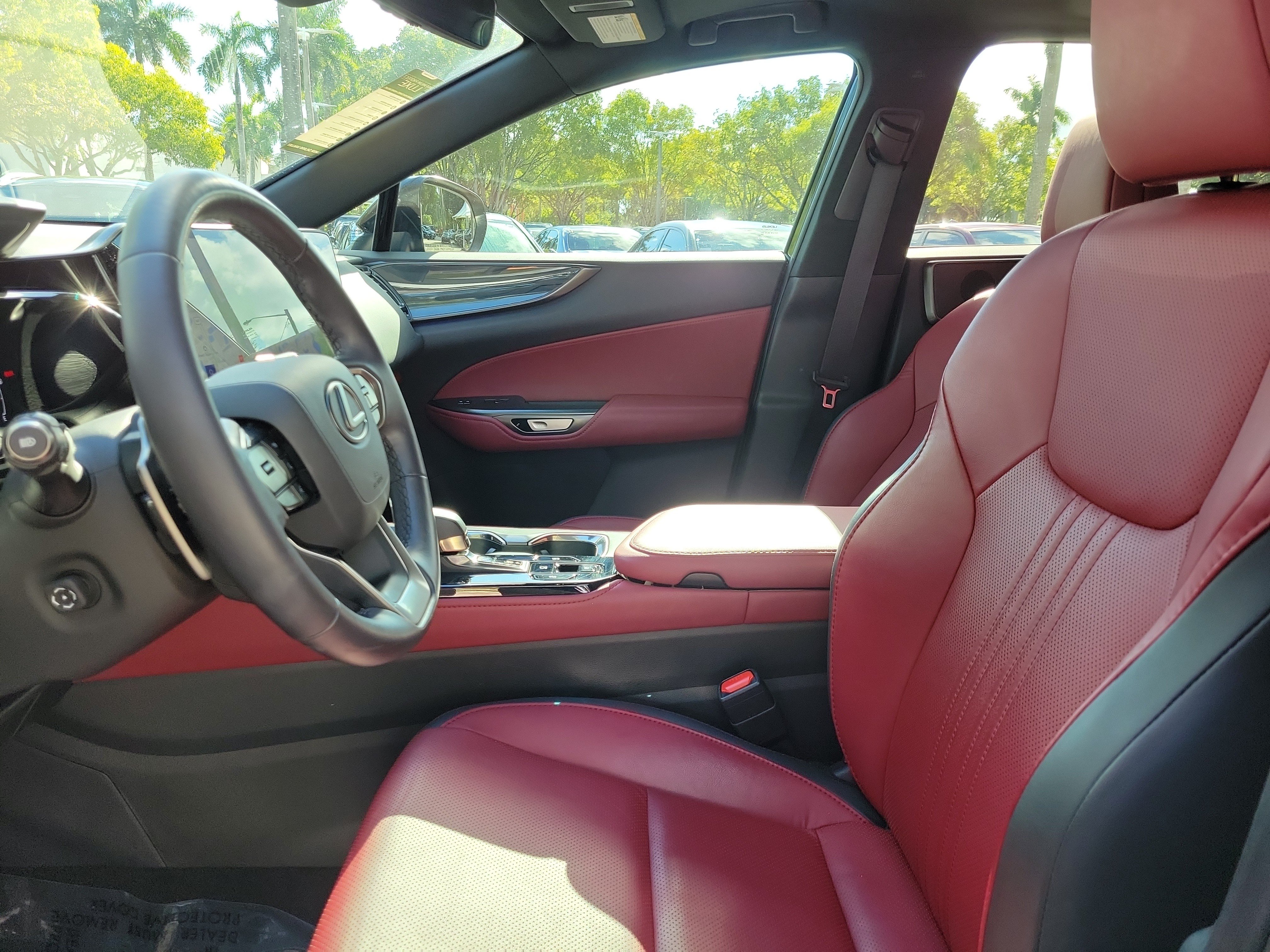 Used 2025 Lexus NX 250 FWD w/ Cold Area Package image 12