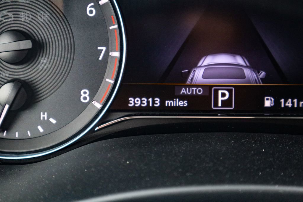 Used 2024 INFINITI QX80 Luxe image 27