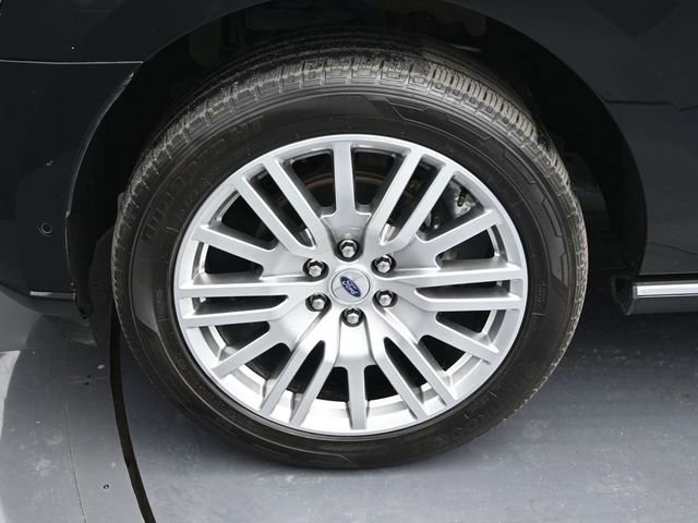Used 2022 Ford Expedition Platinum image 24