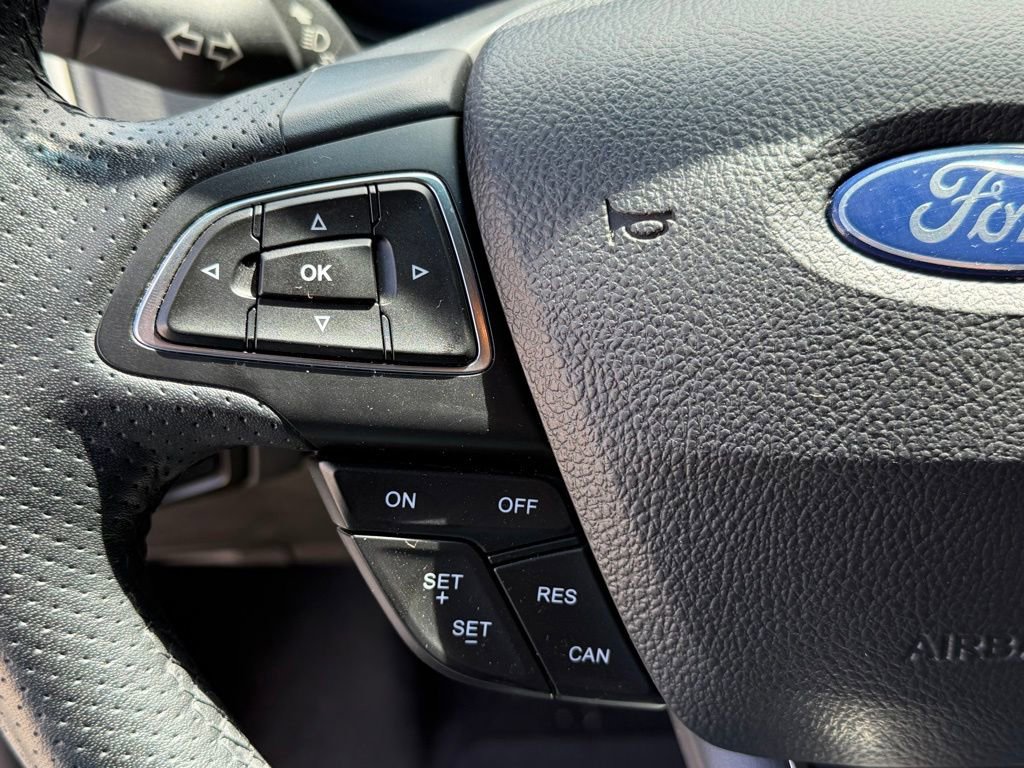 Used 2017 Ford Focus ST FWD image 13