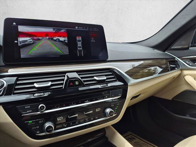 Used 2022 BMW 530i xDrive AWD/4WD image 12
