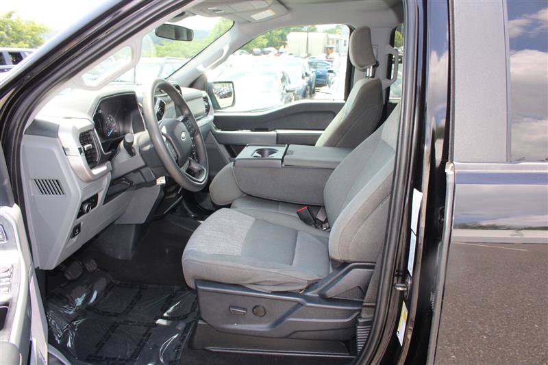 Used 2023 Ford F150 XLT w/ Trailer Tow Package AWD/4WD image 9
