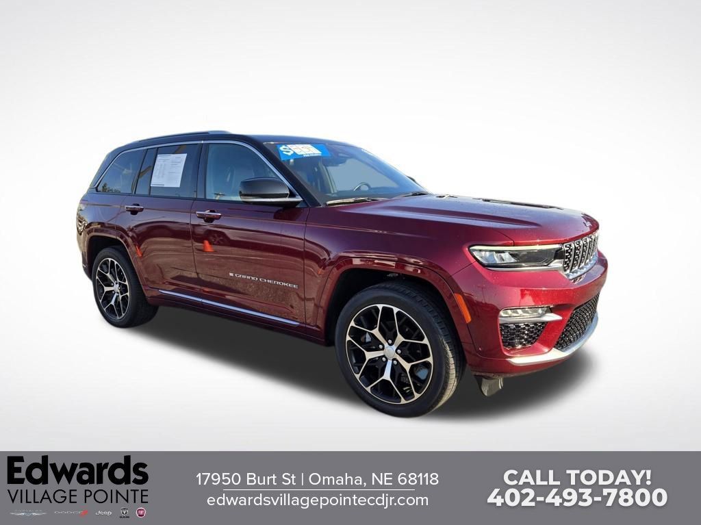 Used 2023 Jeep Grand Cherokee Summit AWD/4WD image 1