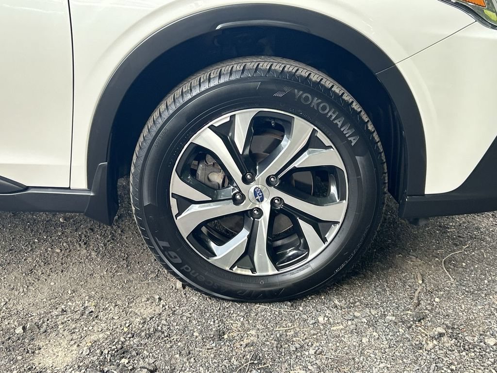 Certified 2022 Subaru Outback Limited AWD/4WD image 13