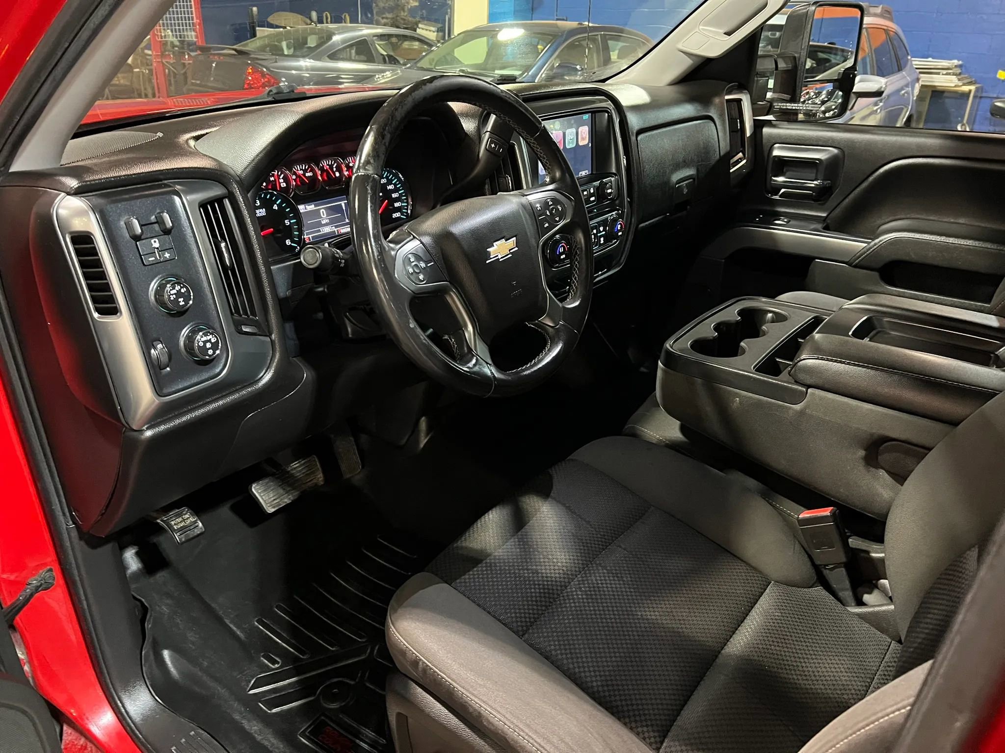 Used 2014 Chevrolet Silverado 1500 LT AWD/4WD image 10
