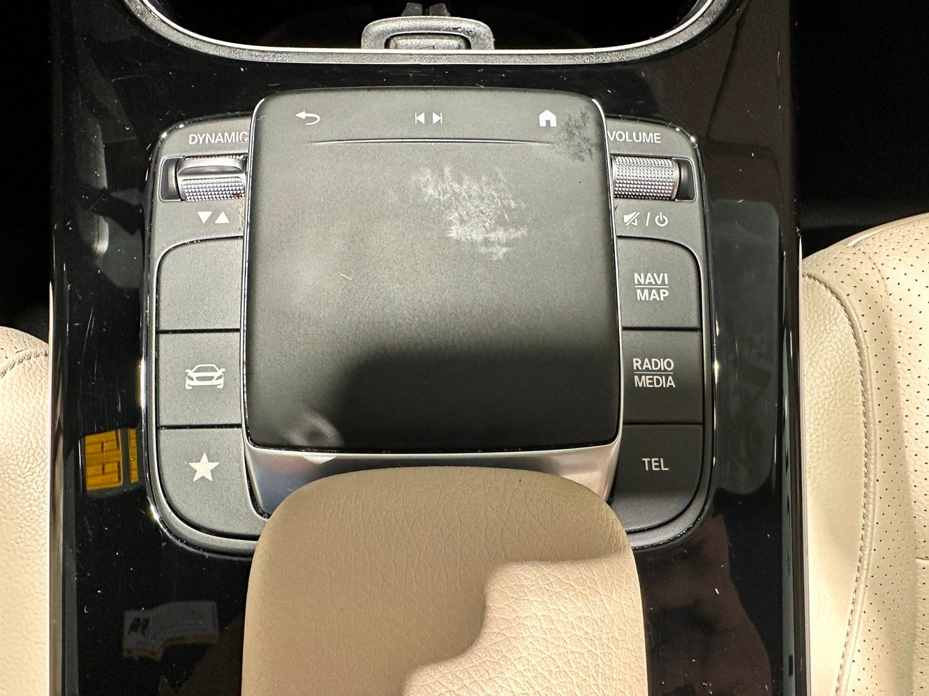 Certified 2022 Mercedes-Benz A 220 4MATIC image 27