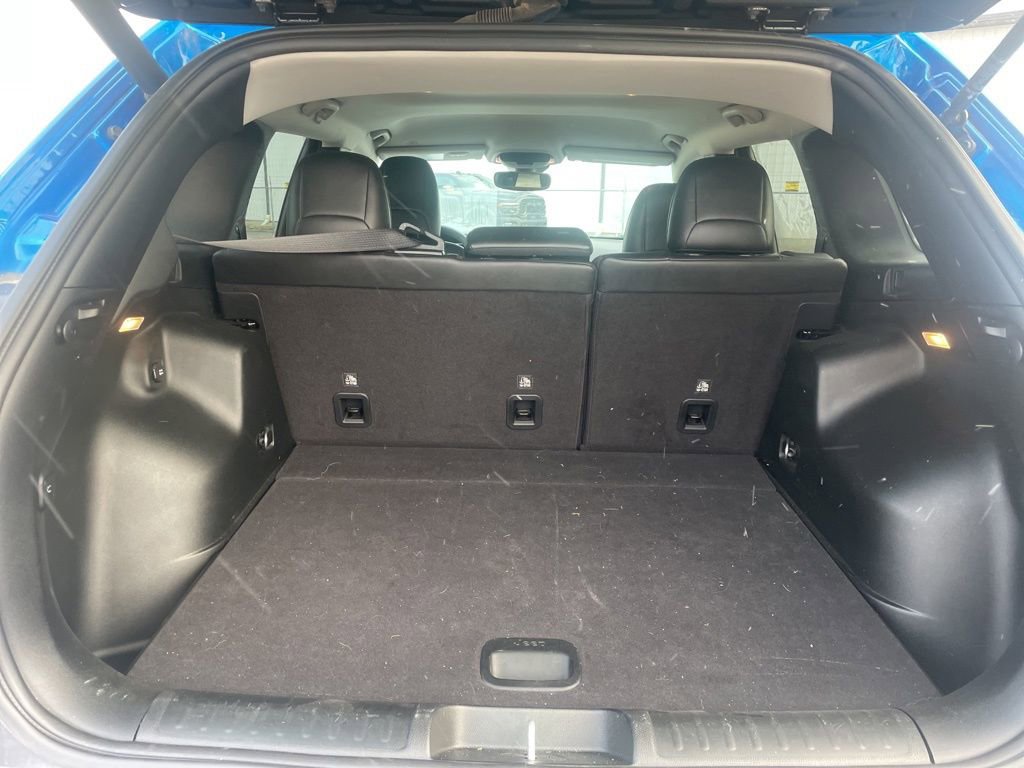 Used 2023 Jeep Cherokee Altitude Lux image 31