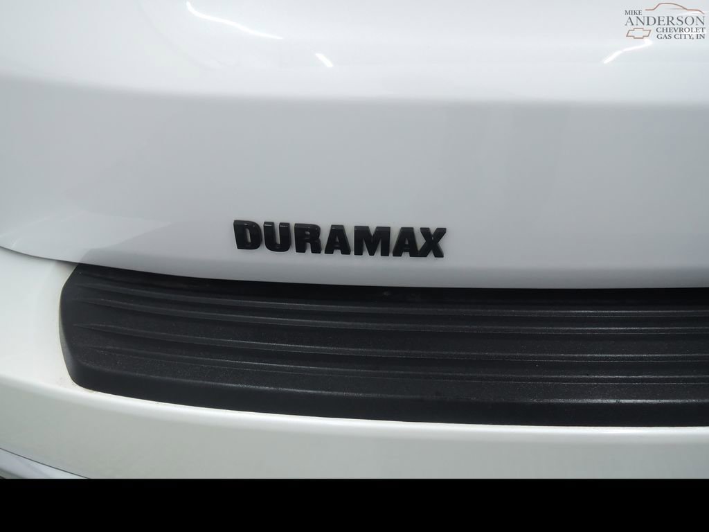 Used 2023 Chevrolet Suburban High Country w/ Advanced Technology Package image 43