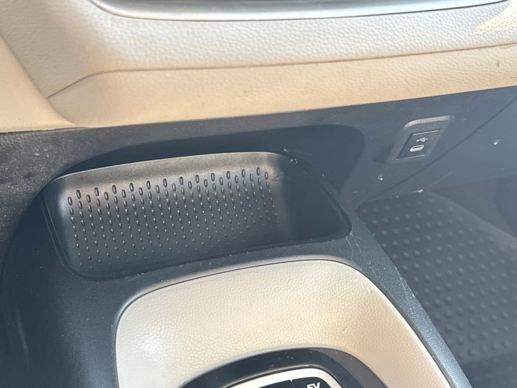 Used 2024 Toyota Corolla LE image 24