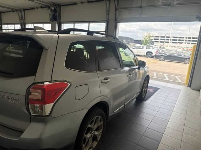 Used 2017 Subaru Forester 2.5i Touring AWD/4WD image 6