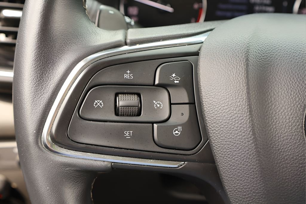 Used 2023 Buick Envision Preferred w/ Sport Touring Package AWD/4WD image 20
