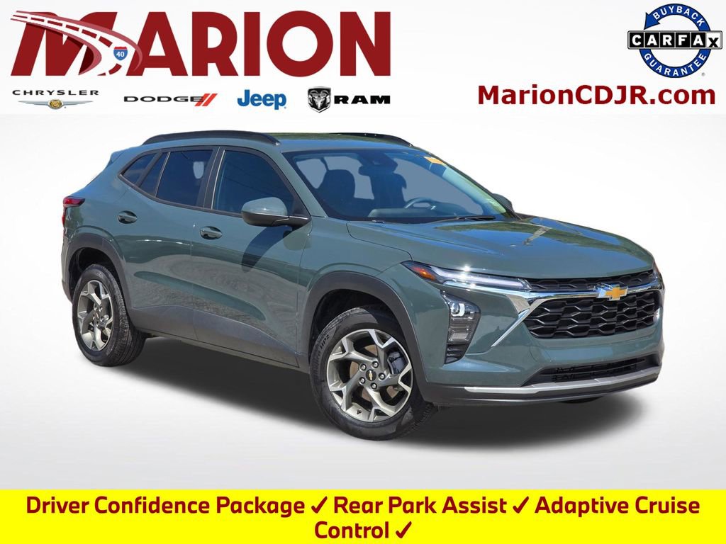 Used 2025 Chevrolet Trax LT w/ Driver Confidence Package FWD 360° Tour