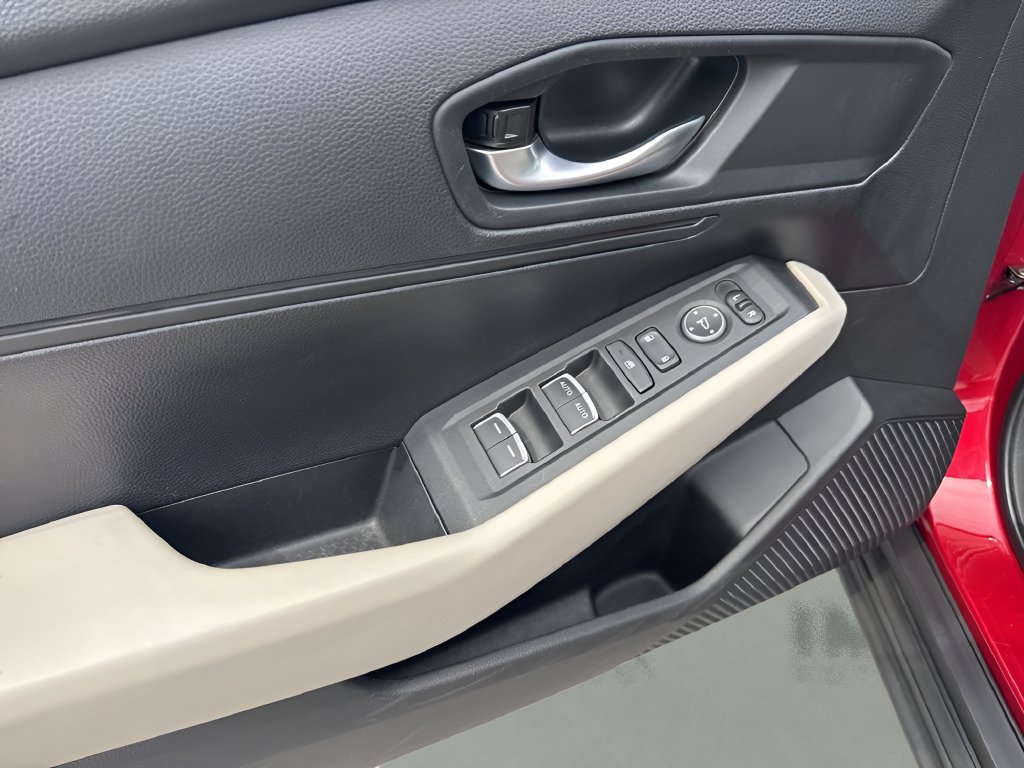 Used 2025 Honda Accord LX image 26