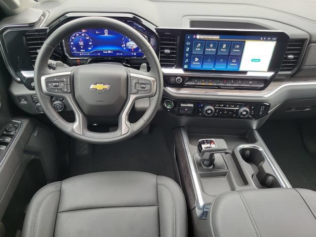 Used 2025 Chevrolet Silverado 1500 LTZ AWD/4WD image 29