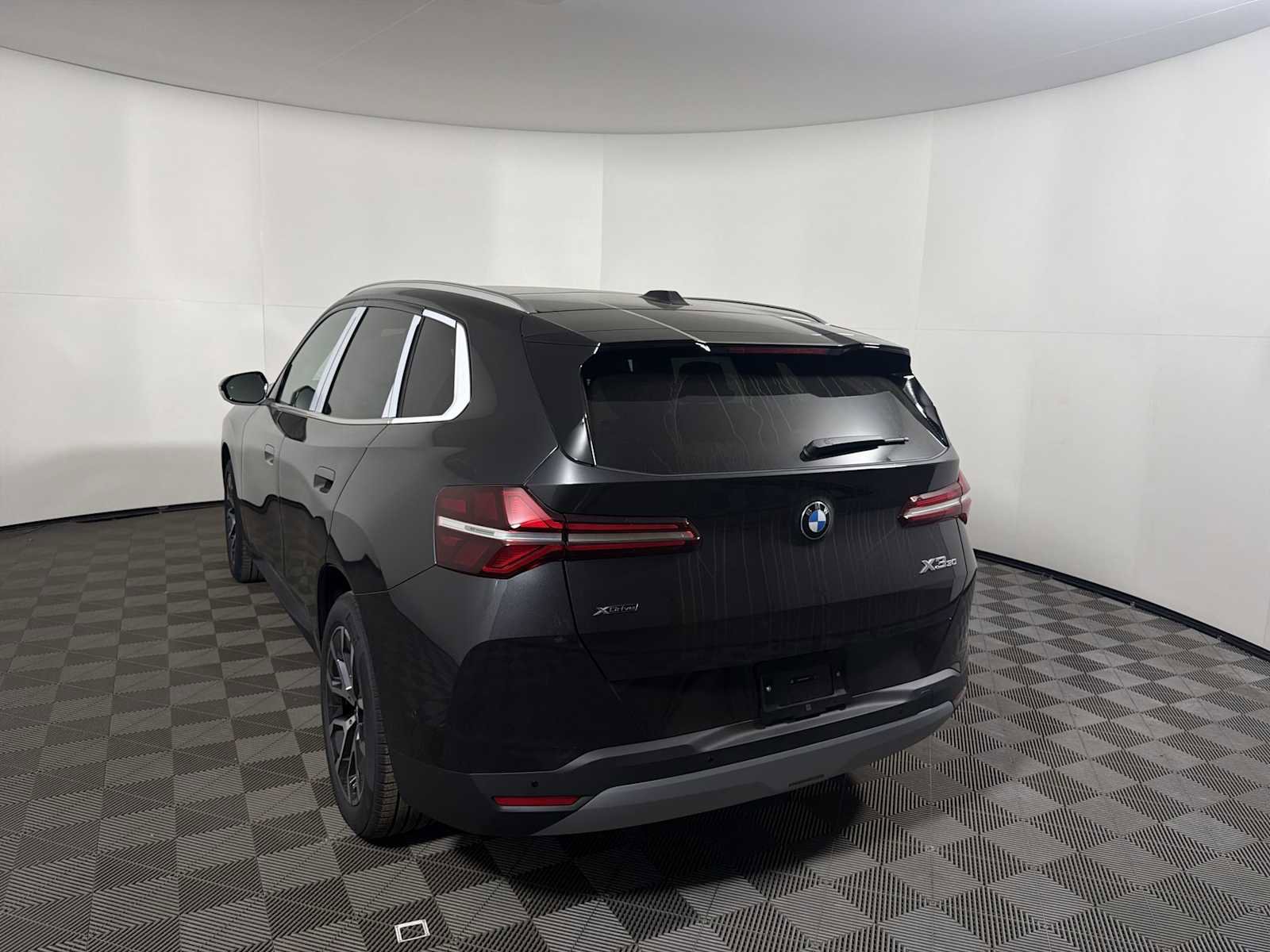 New 2026 BMW X3 xDrive30 w/ Convenience Package AWD/4WD image 3