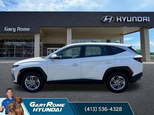 Used 2025 Hyundai Tucson SE AWD/4WD image 14