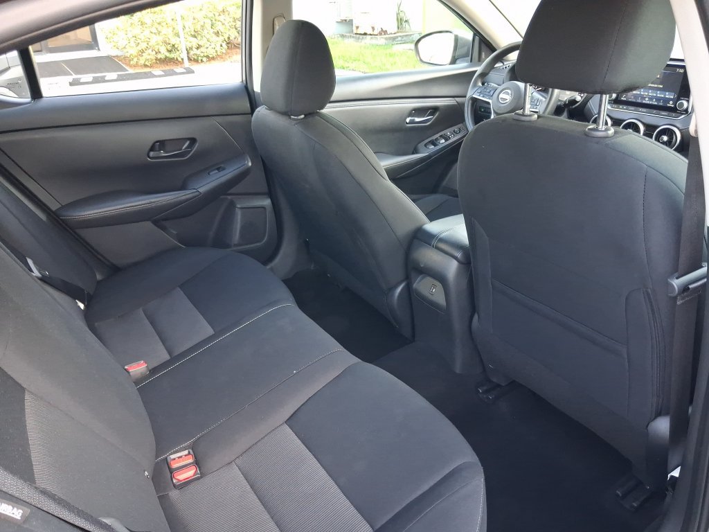 Certified 2024 Nissan Sentra SV FWD image 29