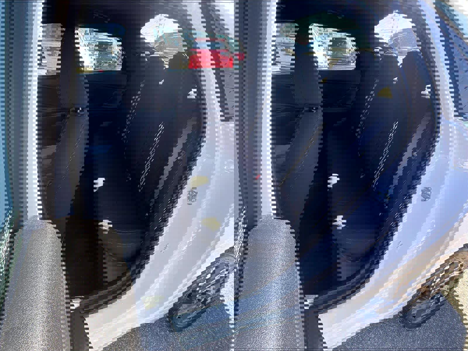 Certified 2025 Hyundai Elantra Sport image 30