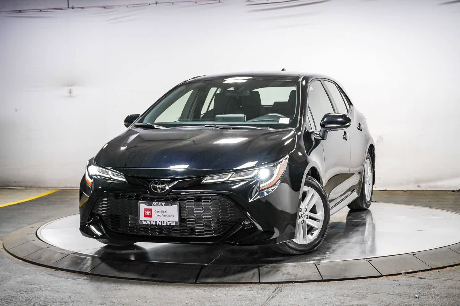 Certified 2020 Toyota Corolla SE w/ SE Preferred Package FWD image 1