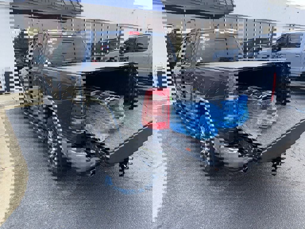 Used 2021 RAM 1500 Laramie image 2