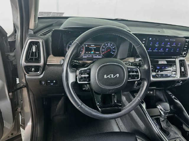 Used 2023 Kia Sorento X-Line EX AWD/4WD image 20