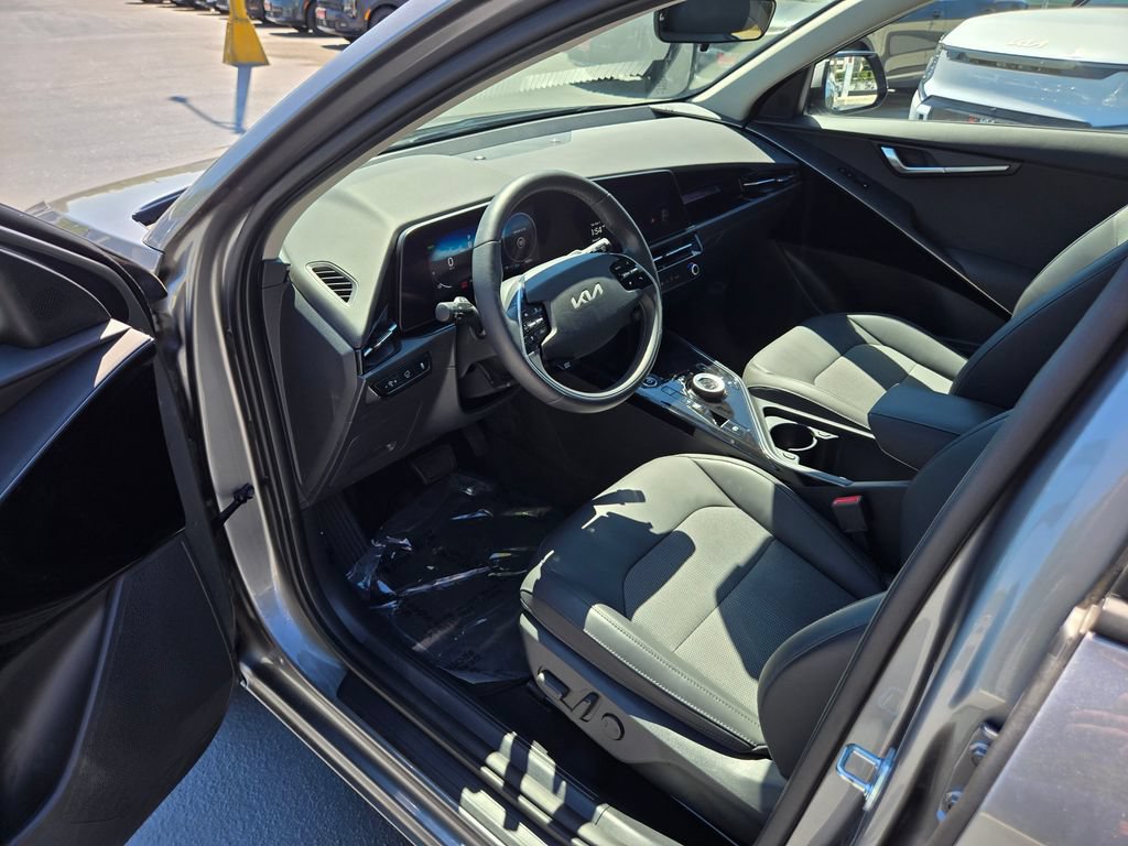 Used 2024 Kia Niro Wind w/ Wind Preserve Package FWD image 20
