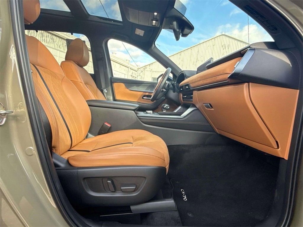 Certified 2025 MAZDA CX-70 3.3 Turbo S w/ Premium Plus image 13