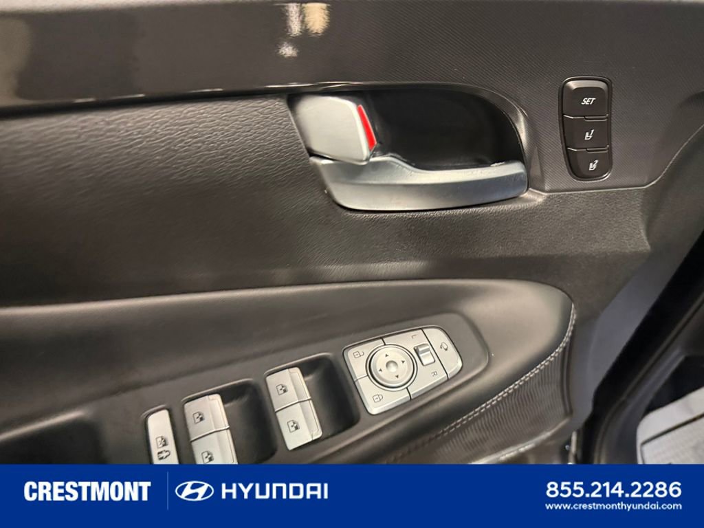 Used 2021 Hyundai Santa Fe Calligraphy AWD/4WD image 24